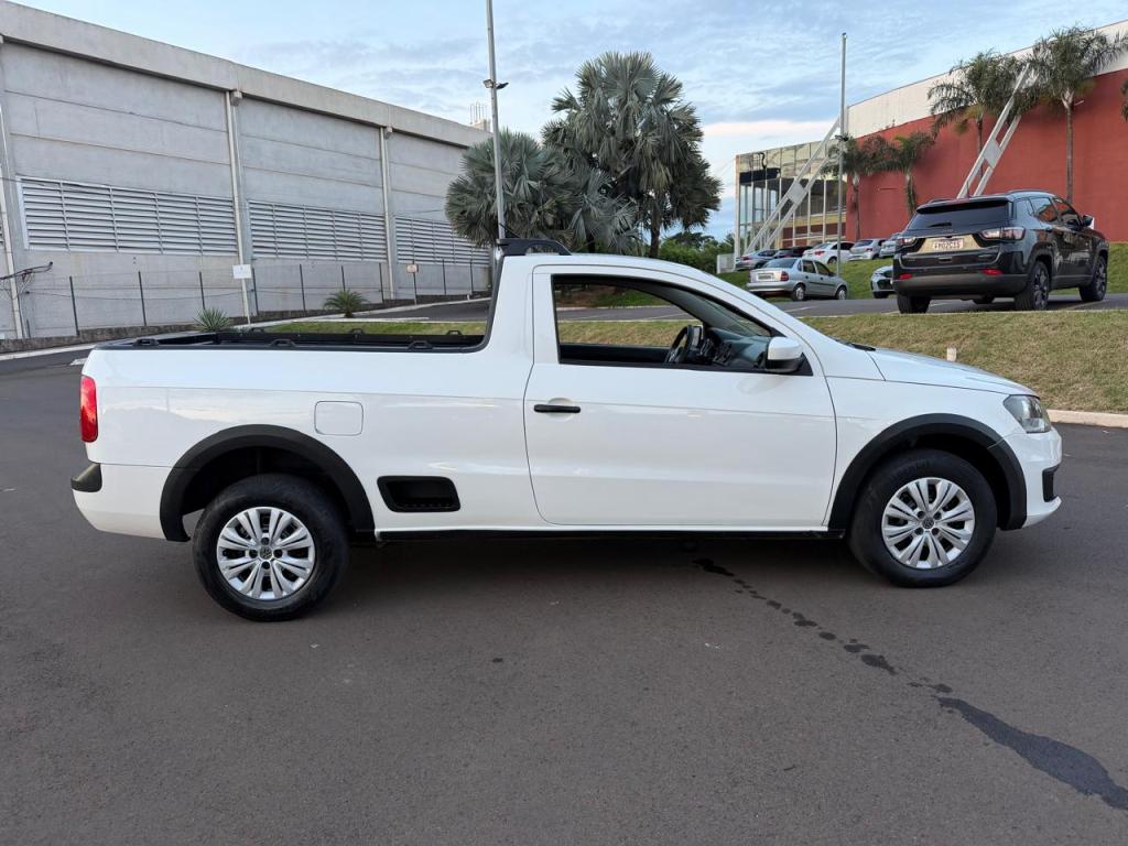 VOLKSWAGEN Saveiro - Foto