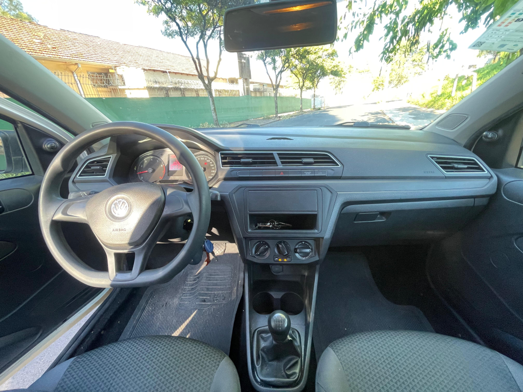 VOLKSWAGEN Saveiro - Foto