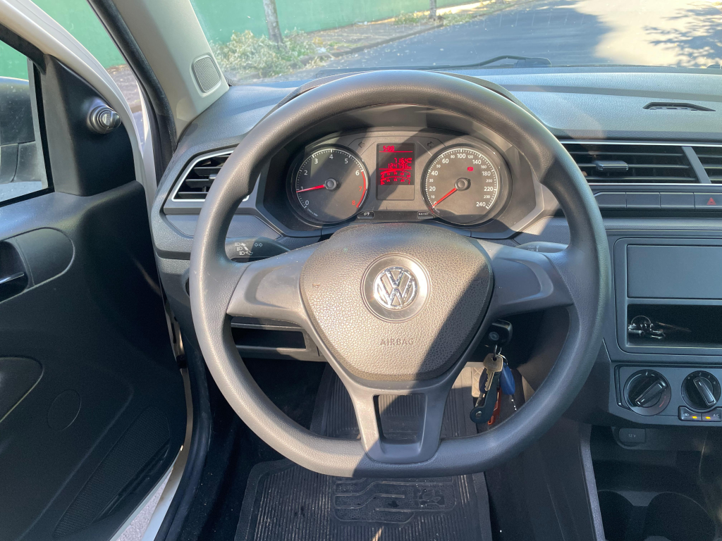VOLKSWAGEN Saveiro - Foto