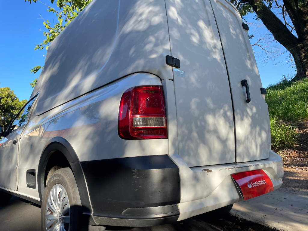 VOLKSWAGEN Saveiro - Foto