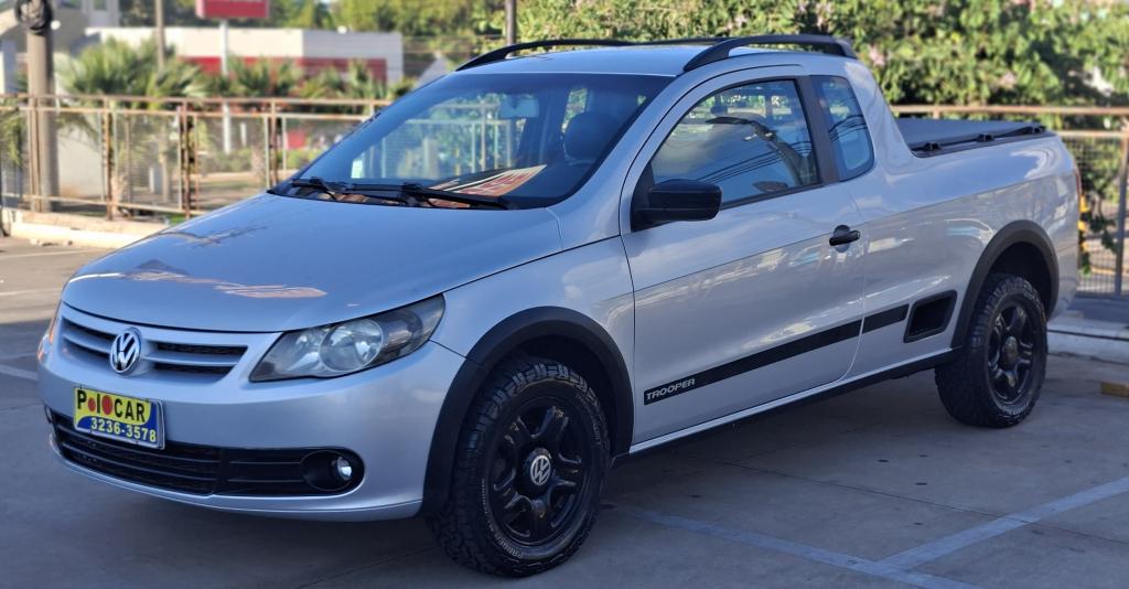 VOLKSWAGEN Saveiro