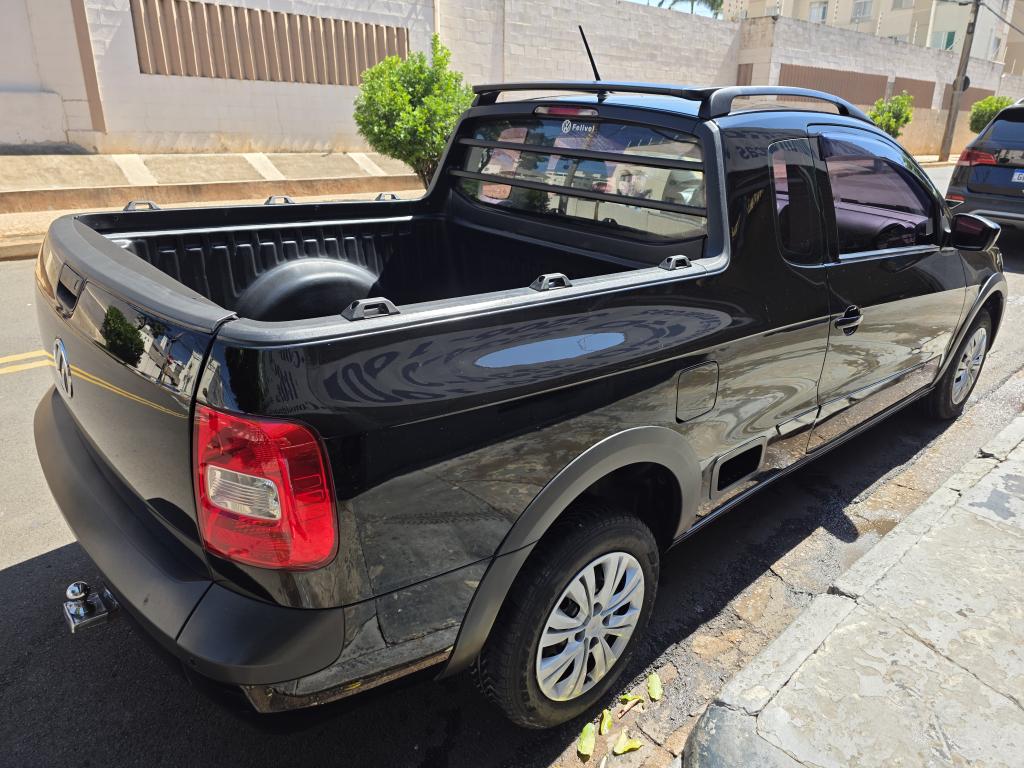 VOLKSWAGEN Saveiro - Foto