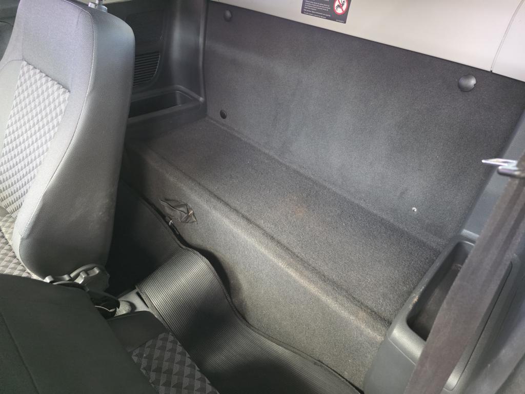 VOLKSWAGEN Saveiro - Foto