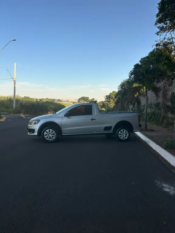 VOLKSWAGEN Saveiro - Foto