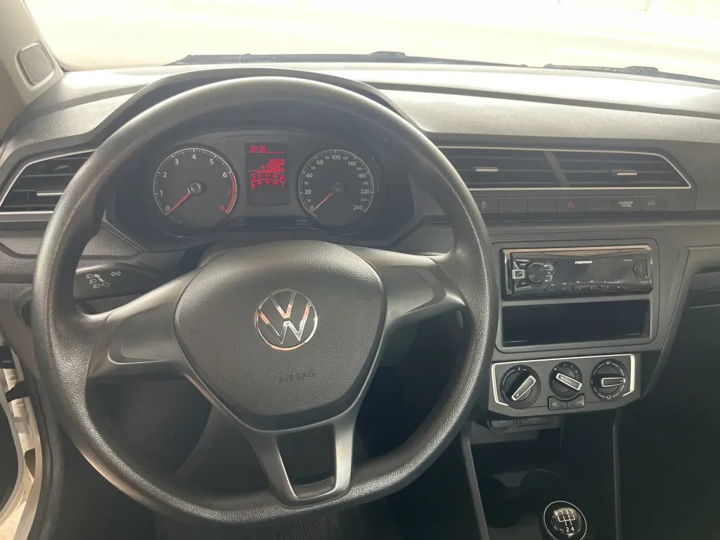 VOLKSWAGEN Saveiro - Foto