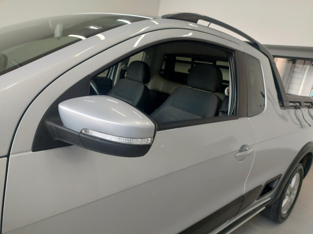 VOLKSWAGEN Saveiro - Foto