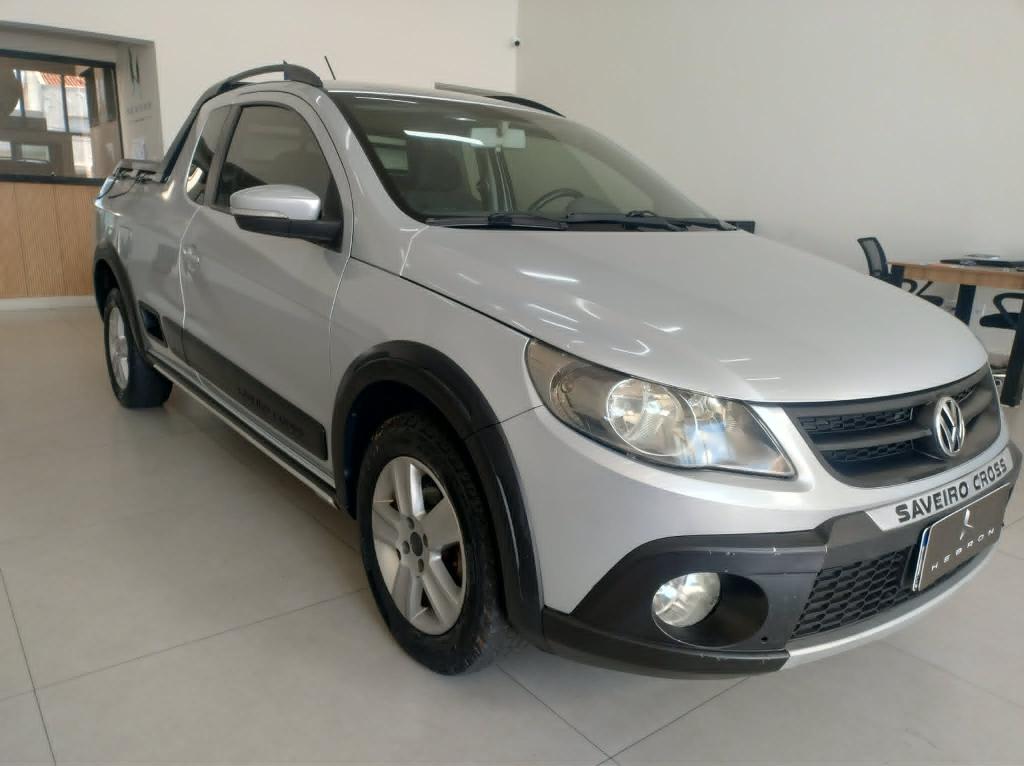 VOLKSWAGEN Saveiro - Foto
