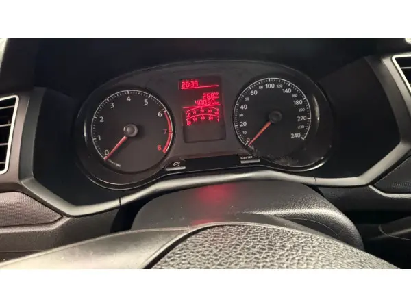 VOLKSWAGEN Saveiro - Foto