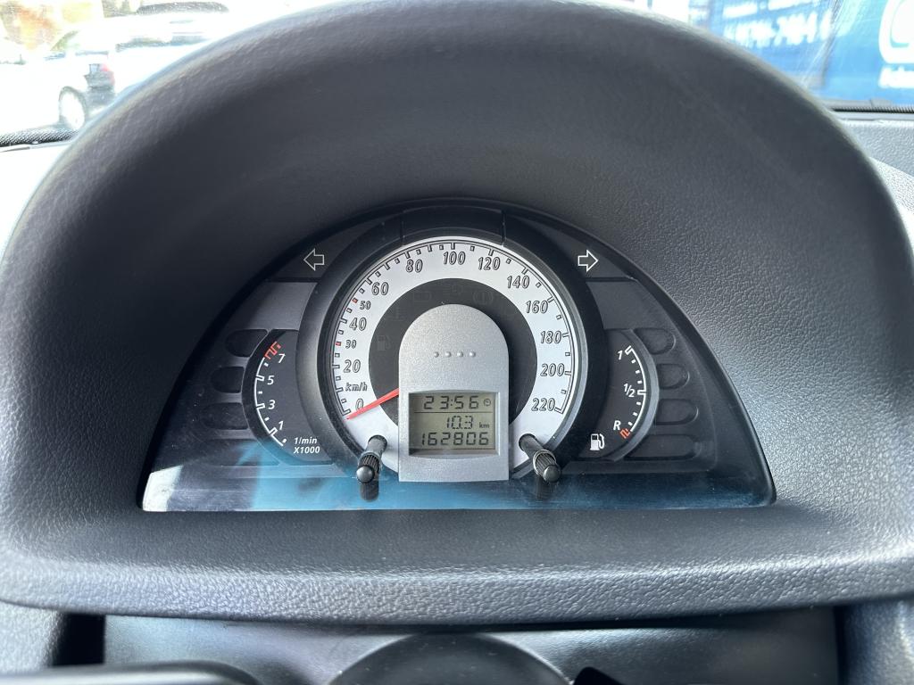 VOLKSWAGEN Saveiro - Foto