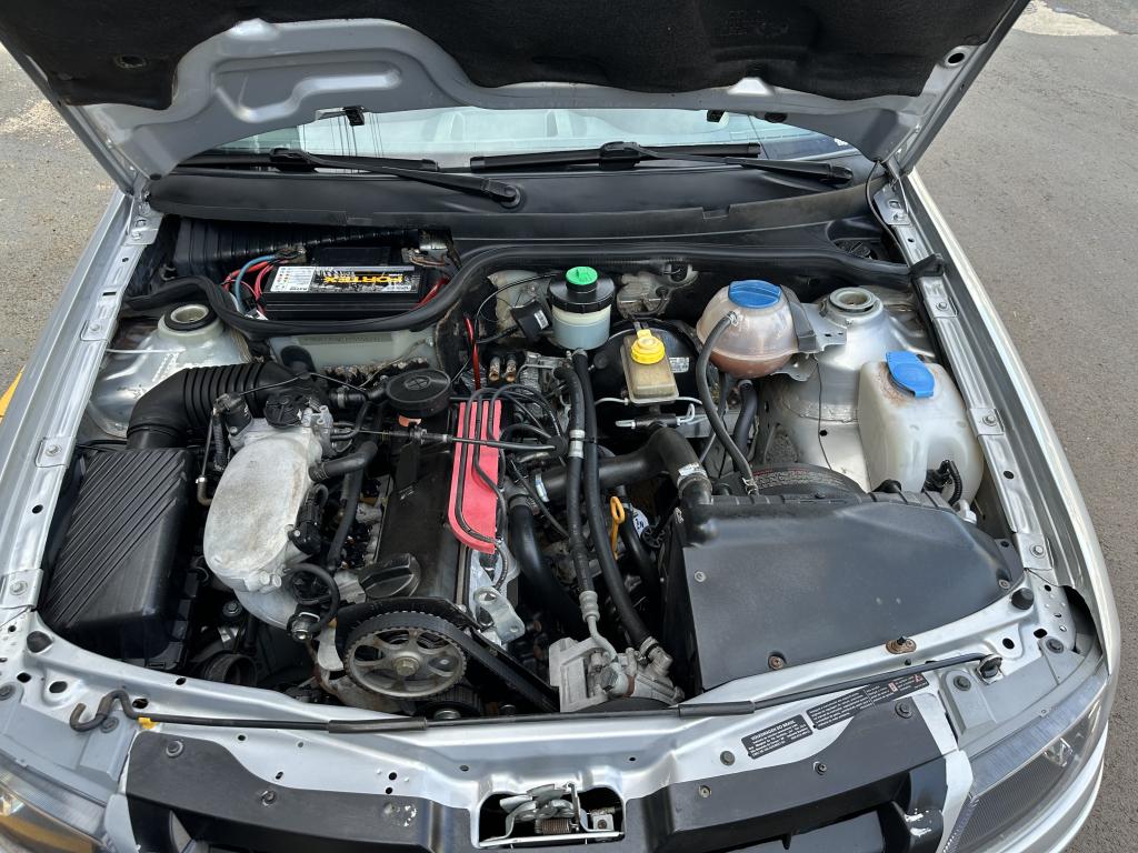 VOLKSWAGEN Saveiro - Foto