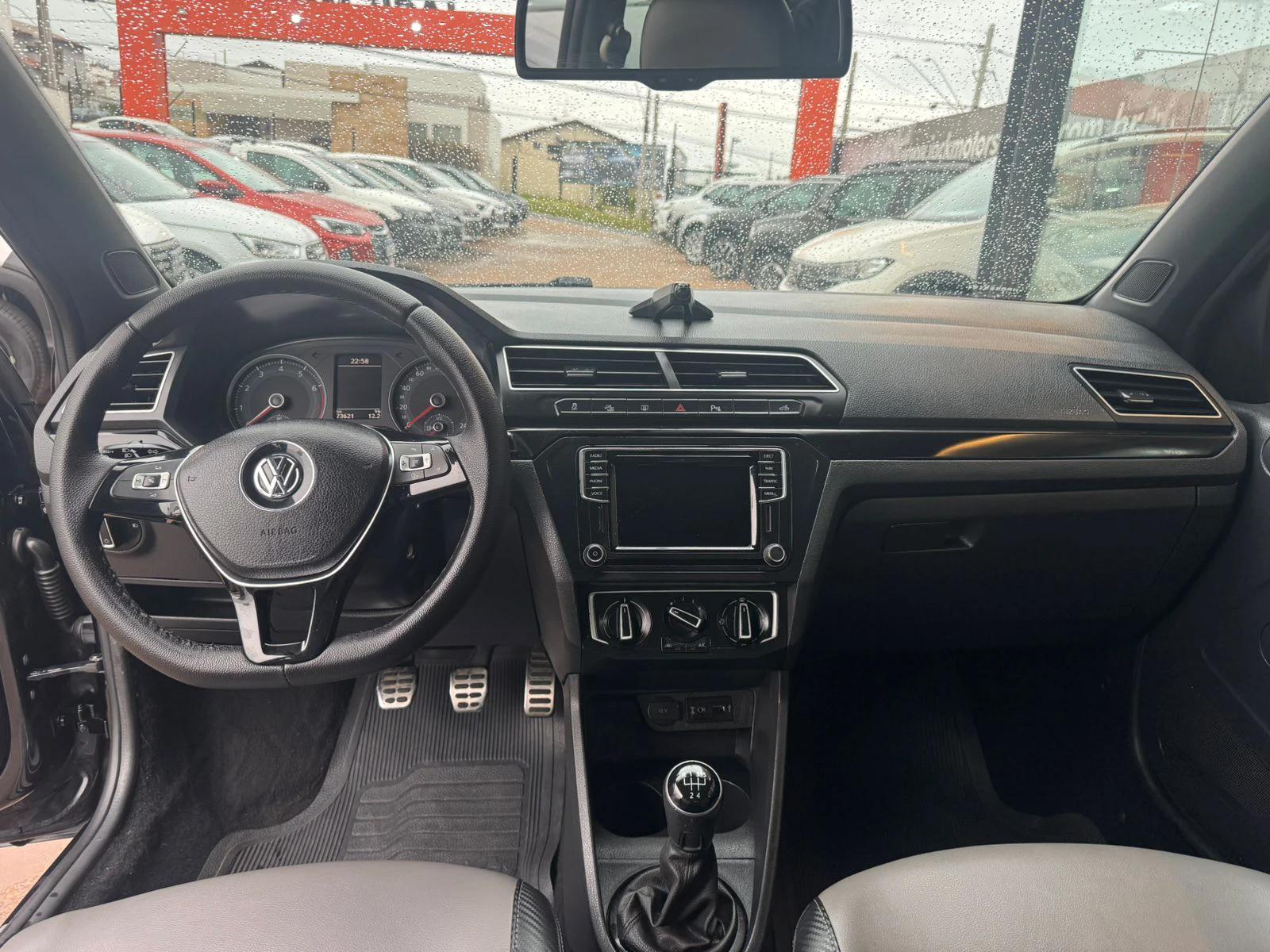 VOLKSWAGEN Saveiro - Foto