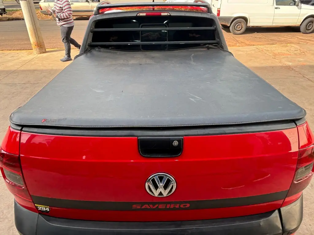VOLKSWAGEN Saveiro - Foto
