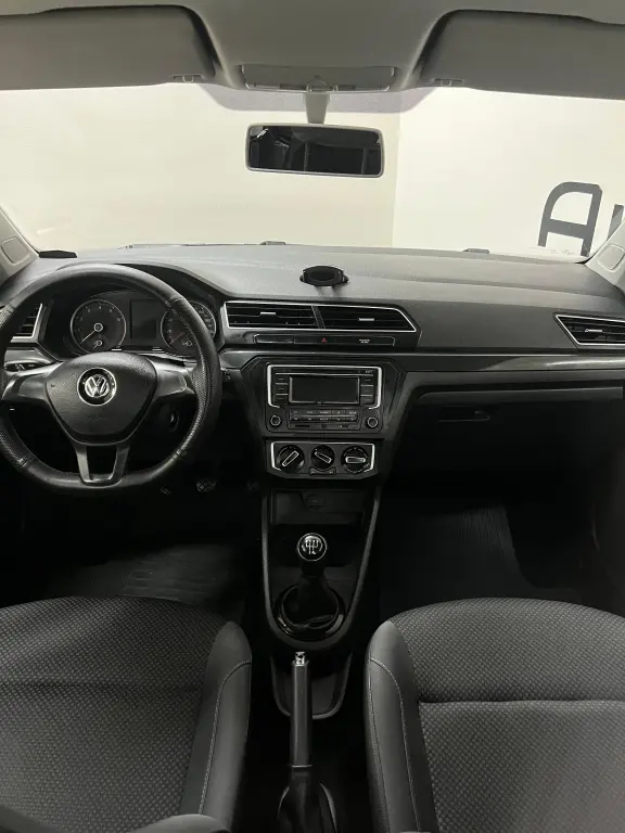 VOLKSWAGEN Saveiro - Foto