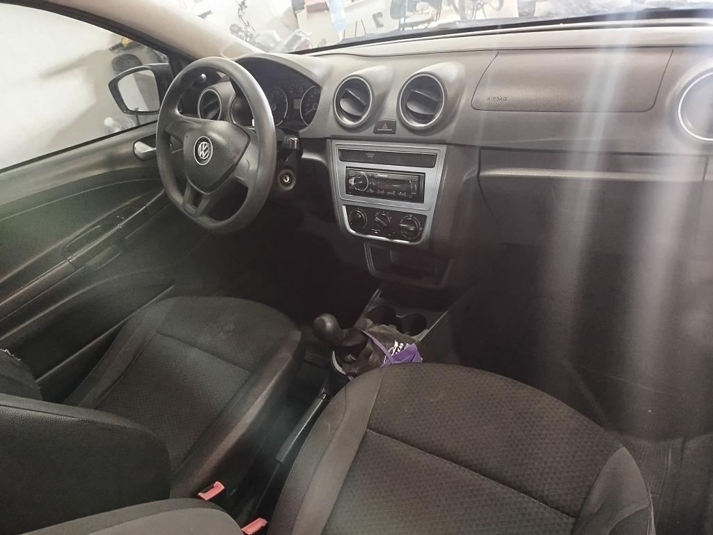 VOLKSWAGEN Saveiro - Foto