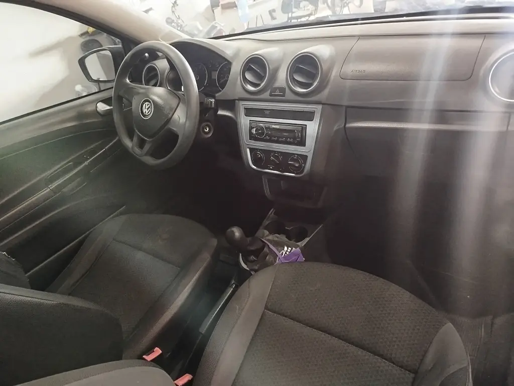 VOLKSWAGEN Saveiro - Foto