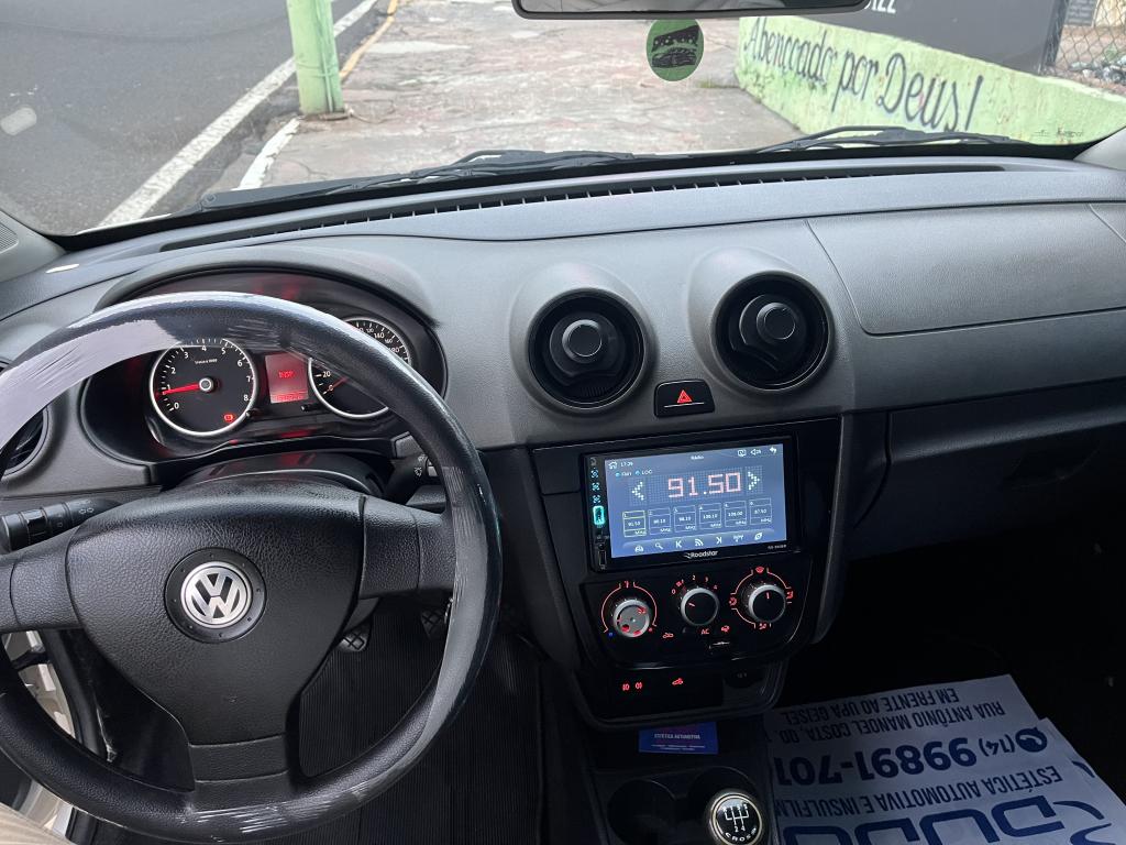 VOLKSWAGEN Saveiro - Foto