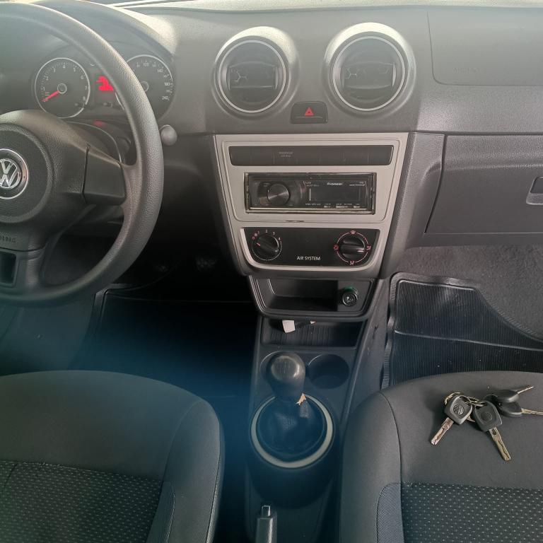 VOLKSWAGEN Saveiro - Foto