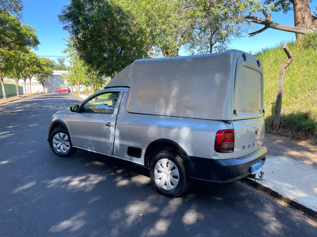 VOLKSWAGEN Saveiro - Foto