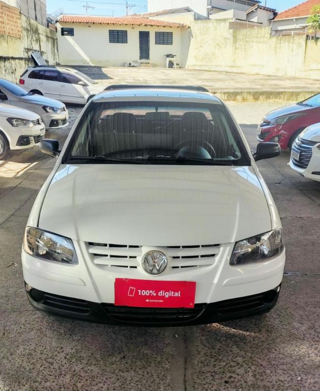 VOLKSWAGEN Saveiro - Foto