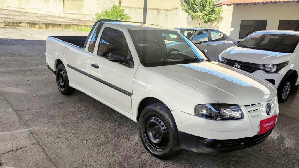 VOLKSWAGEN Saveiro - Foto