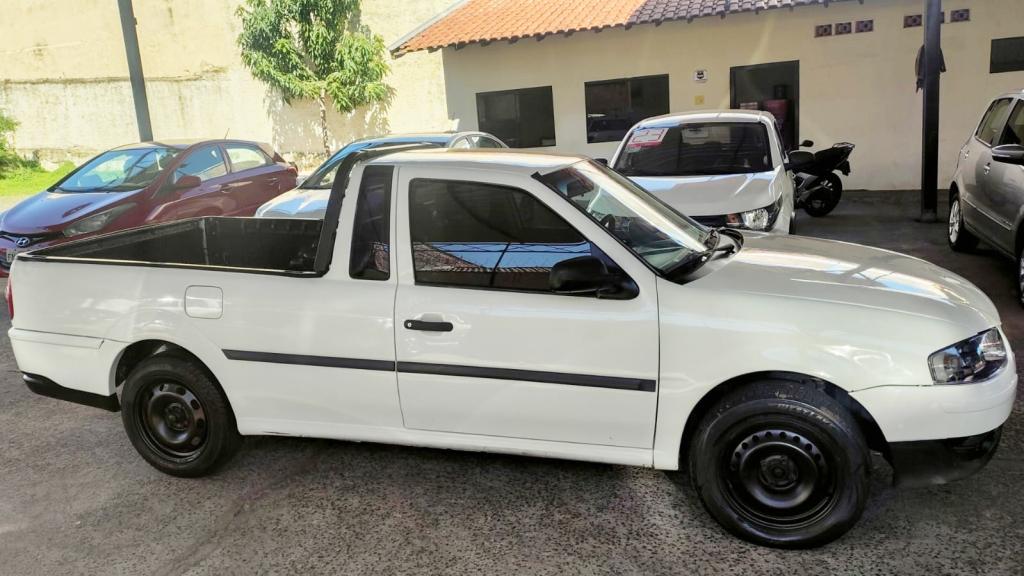 VOLKSWAGEN Saveiro - Foto