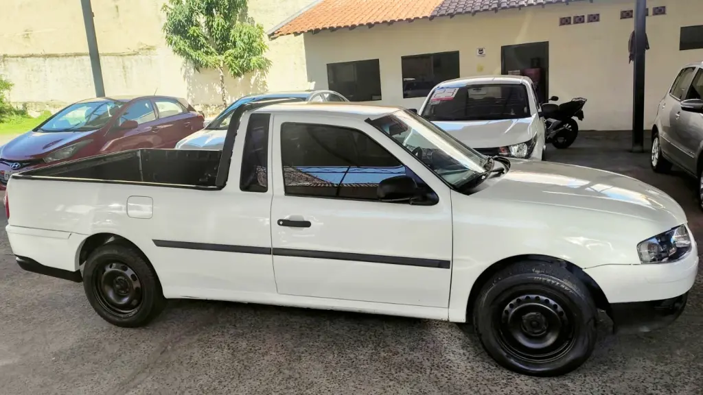 VOLKSWAGEN Saveiro - Foto