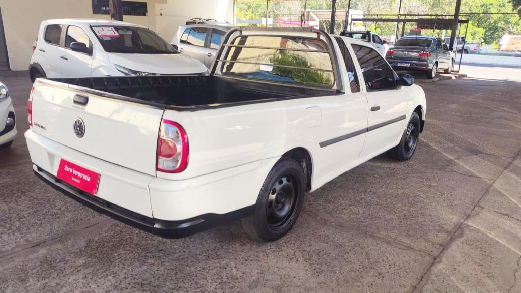 VOLKSWAGEN Saveiro - Foto