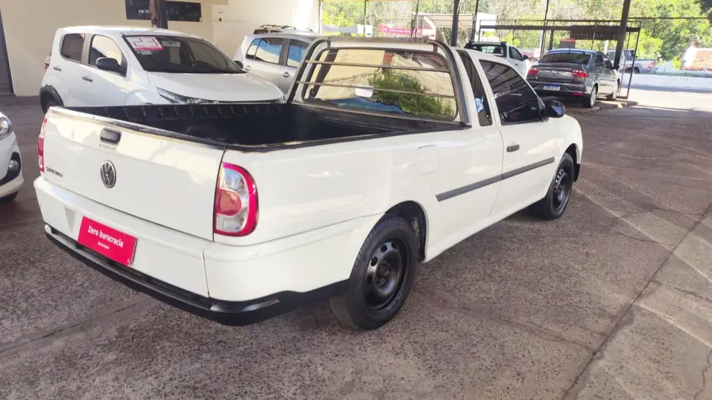 VOLKSWAGEN Saveiro - Foto