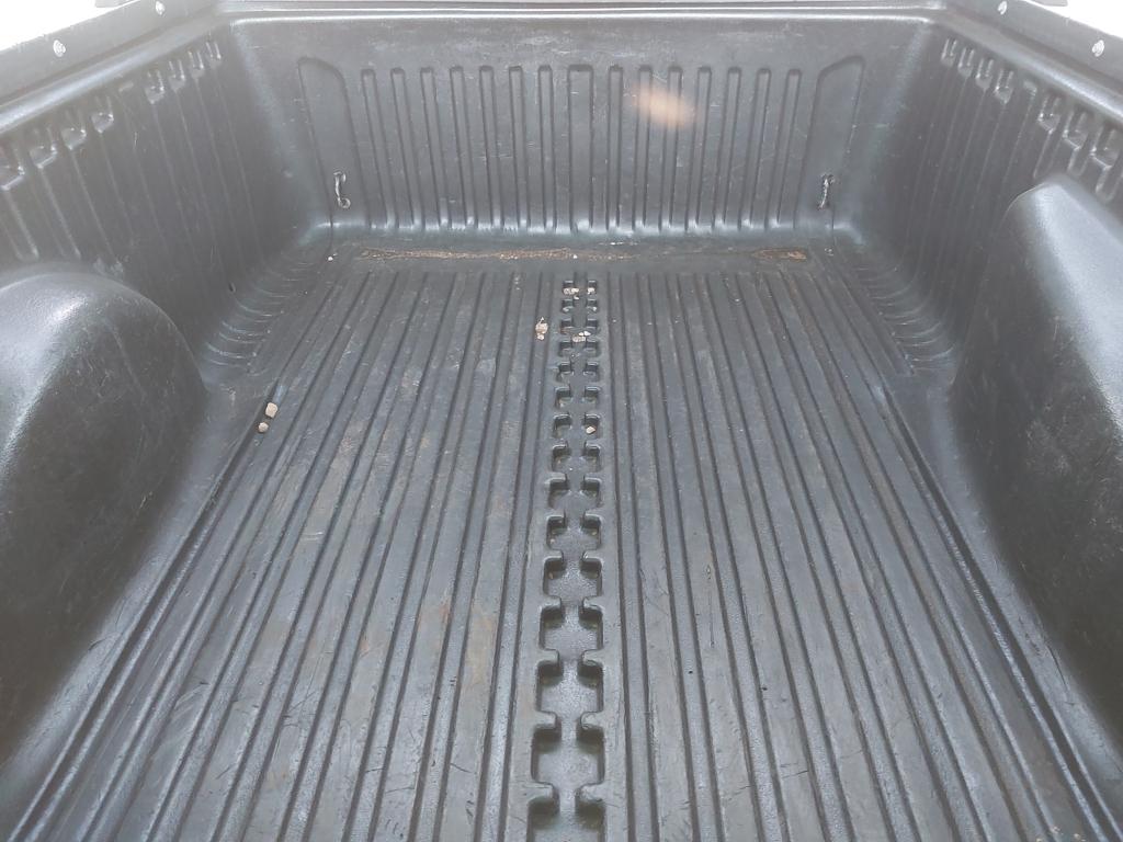 VOLKSWAGEN Saveiro - Foto