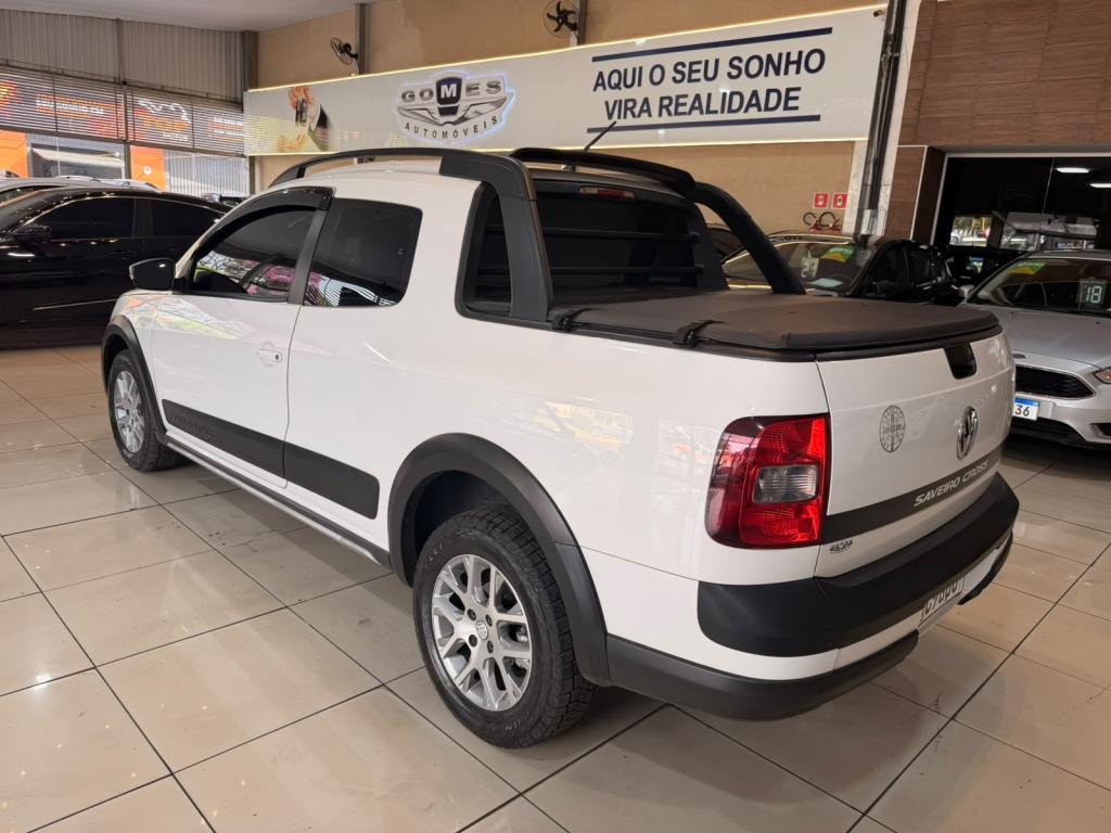 VOLKSWAGEN Saveiro - Foto