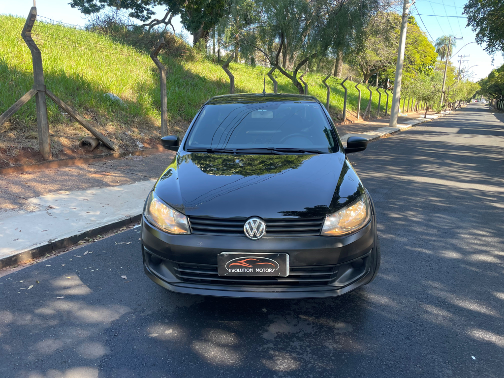 VOLKSWAGEN Saveiro - Foto