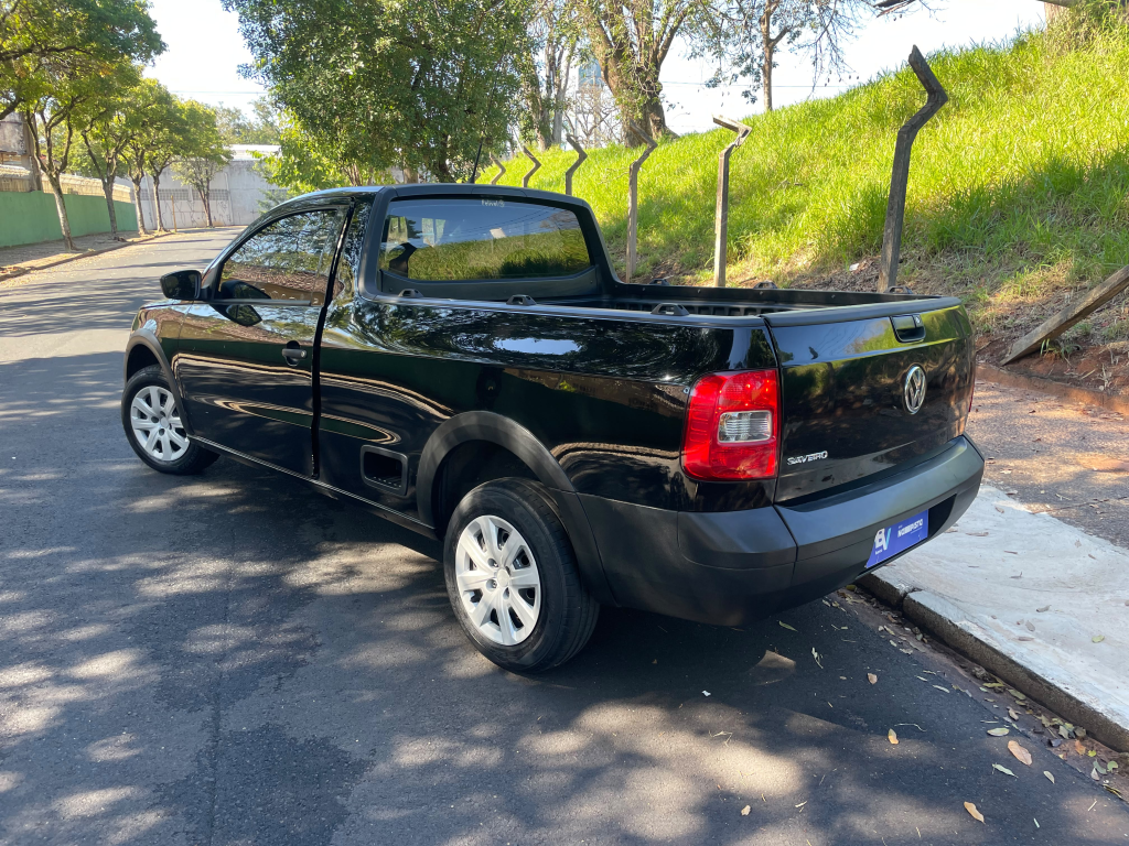 VOLKSWAGEN Saveiro - Foto