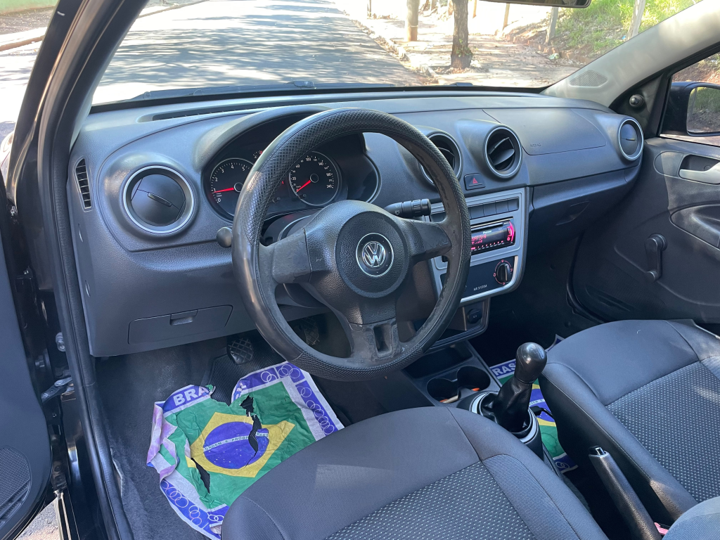 VOLKSWAGEN Saveiro - Foto