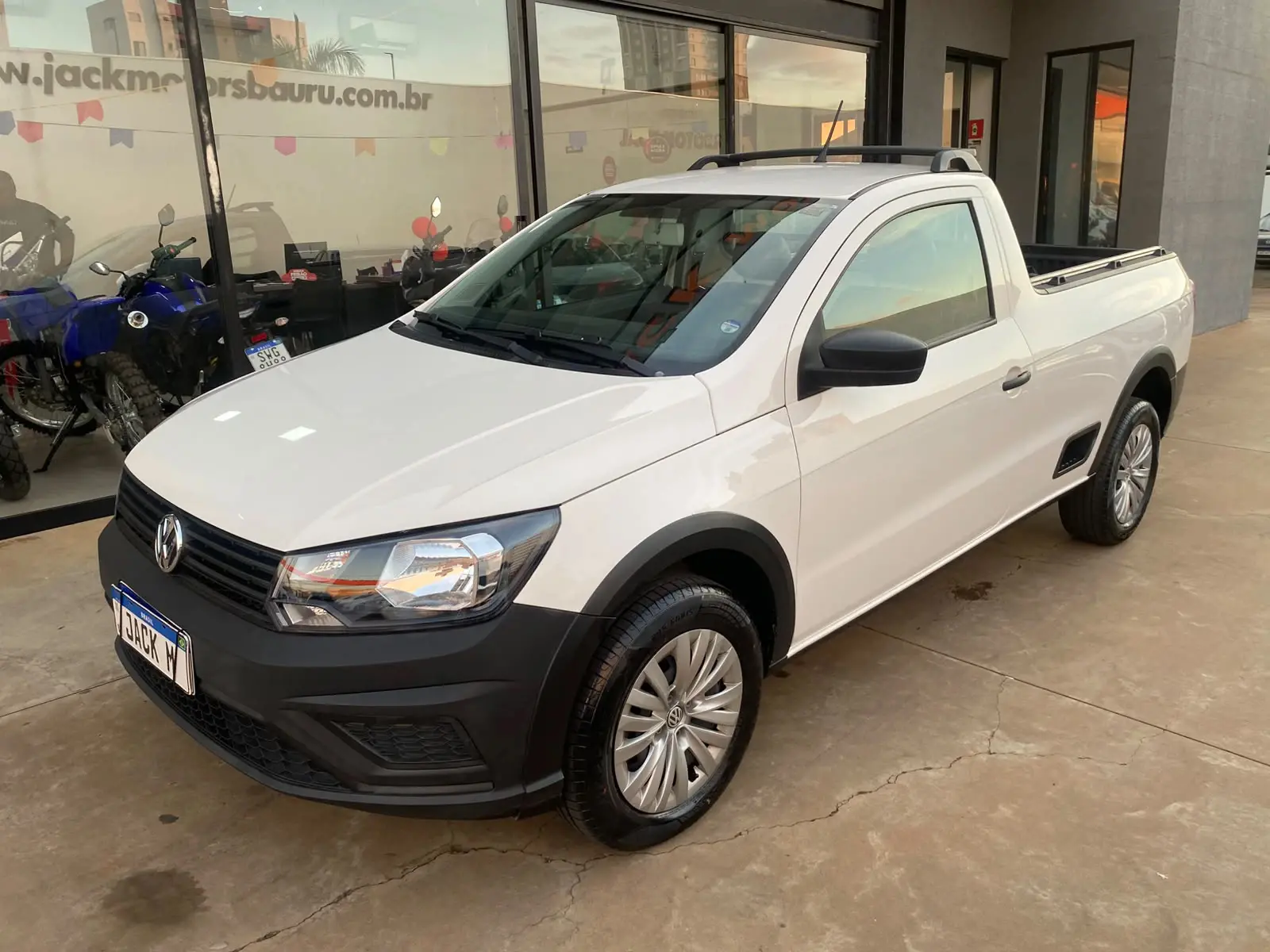 VOLKSWAGEN Saveiro - Foto