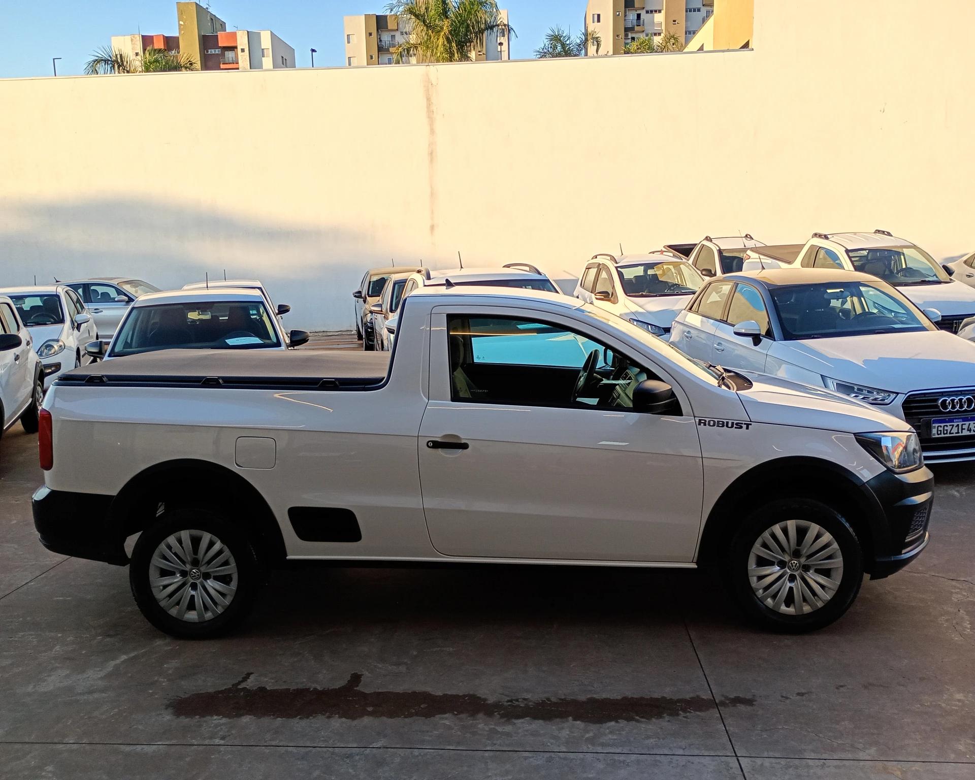 VOLKSWAGEN Saveiro - Foto