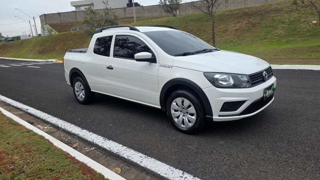 VOLKSWAGEN Saveiro