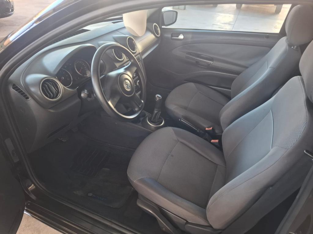 VOLKSWAGEN Saveiro - Foto