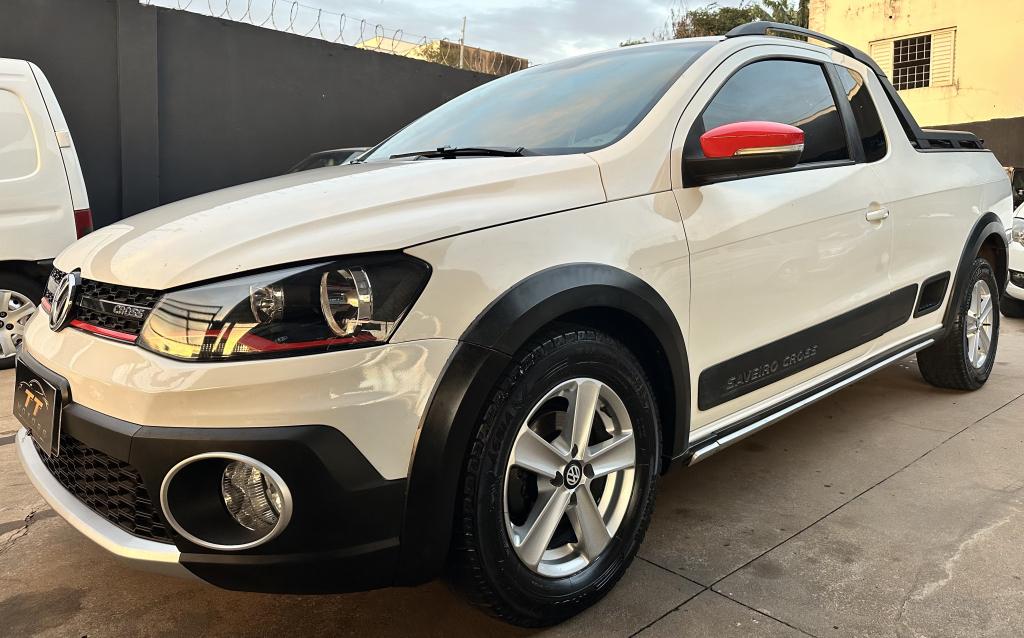 VOLKSWAGEN Saveiro - Foto