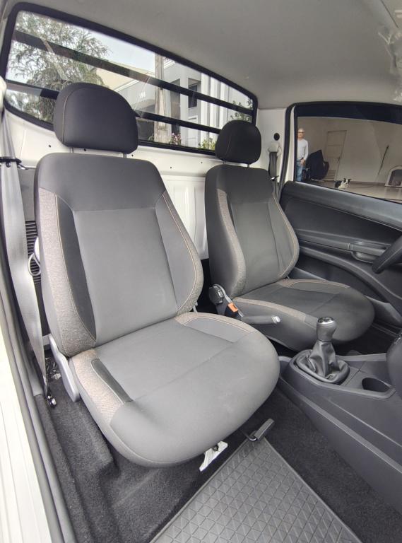 VOLKSWAGEN Saveiro - Foto