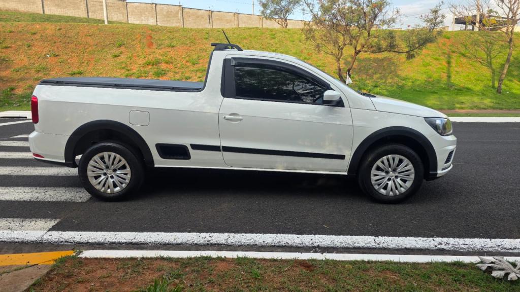 VOLKSWAGEN Saveiro - Foto