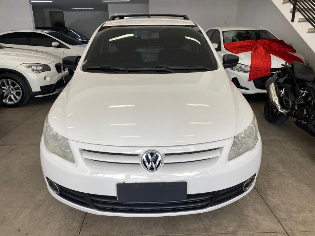 VOLKSWAGEN Saveiro - Foto