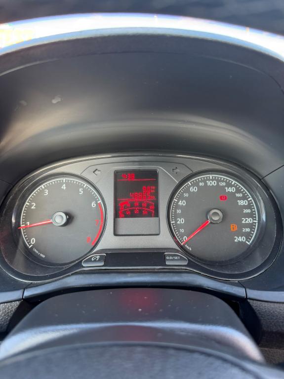 VOLKSWAGEN Saveiro - Foto