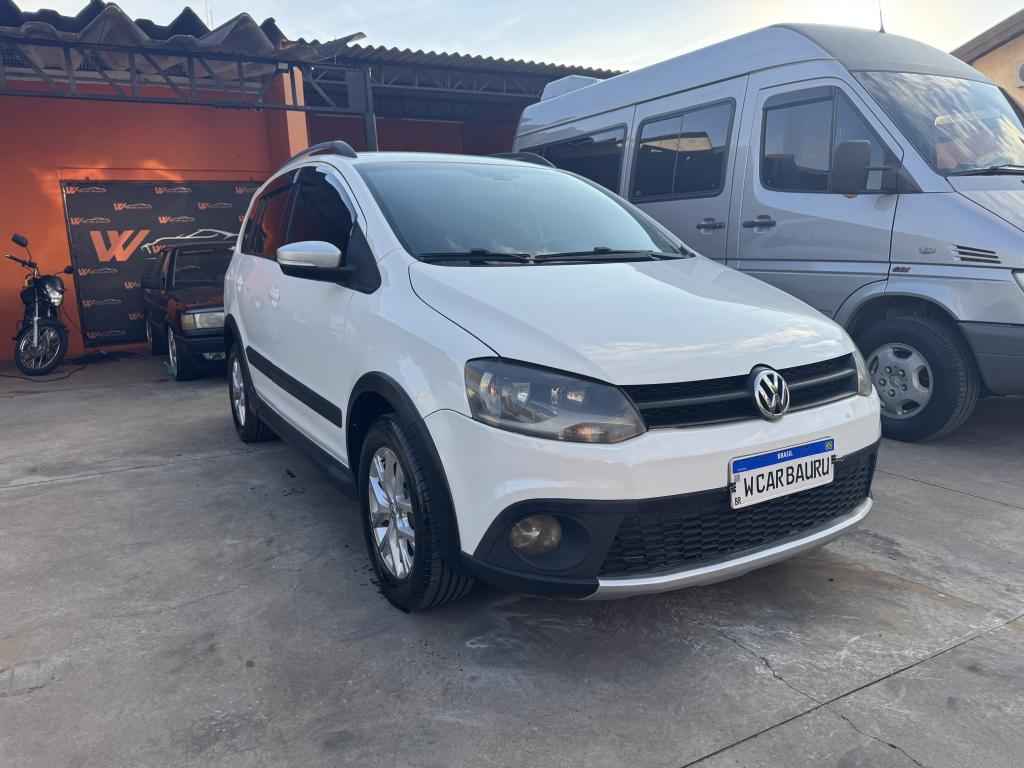 VOLKSWAGEN Space Cross - Foto