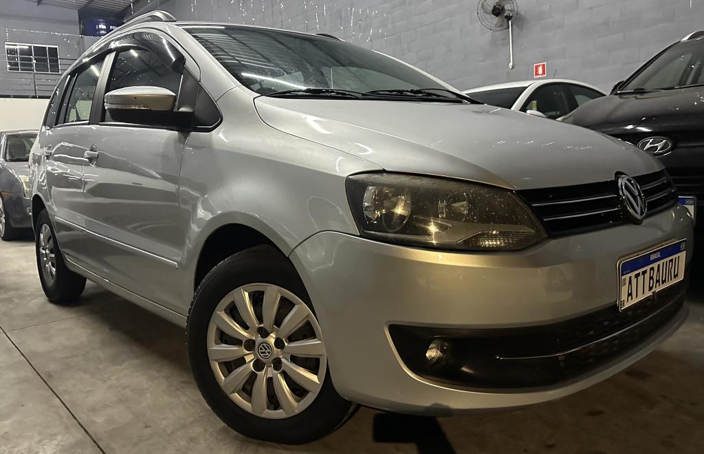 VOLKSWAGEN Space Fox