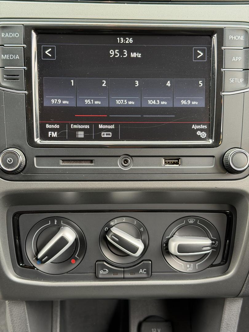 VOLKSWAGEN Space Fox - Foto
