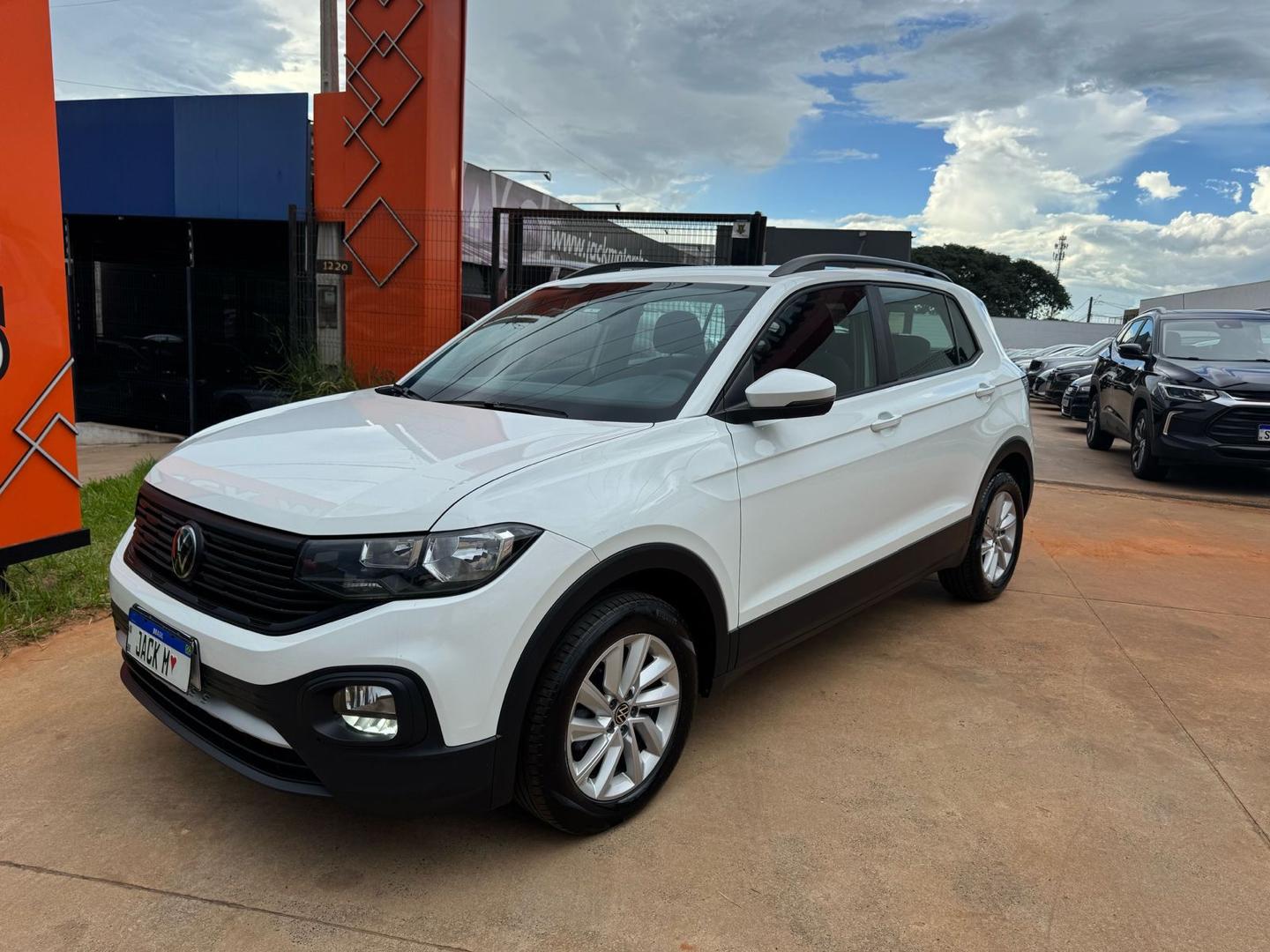 VOLKSWAGEN T-Cross - Foto