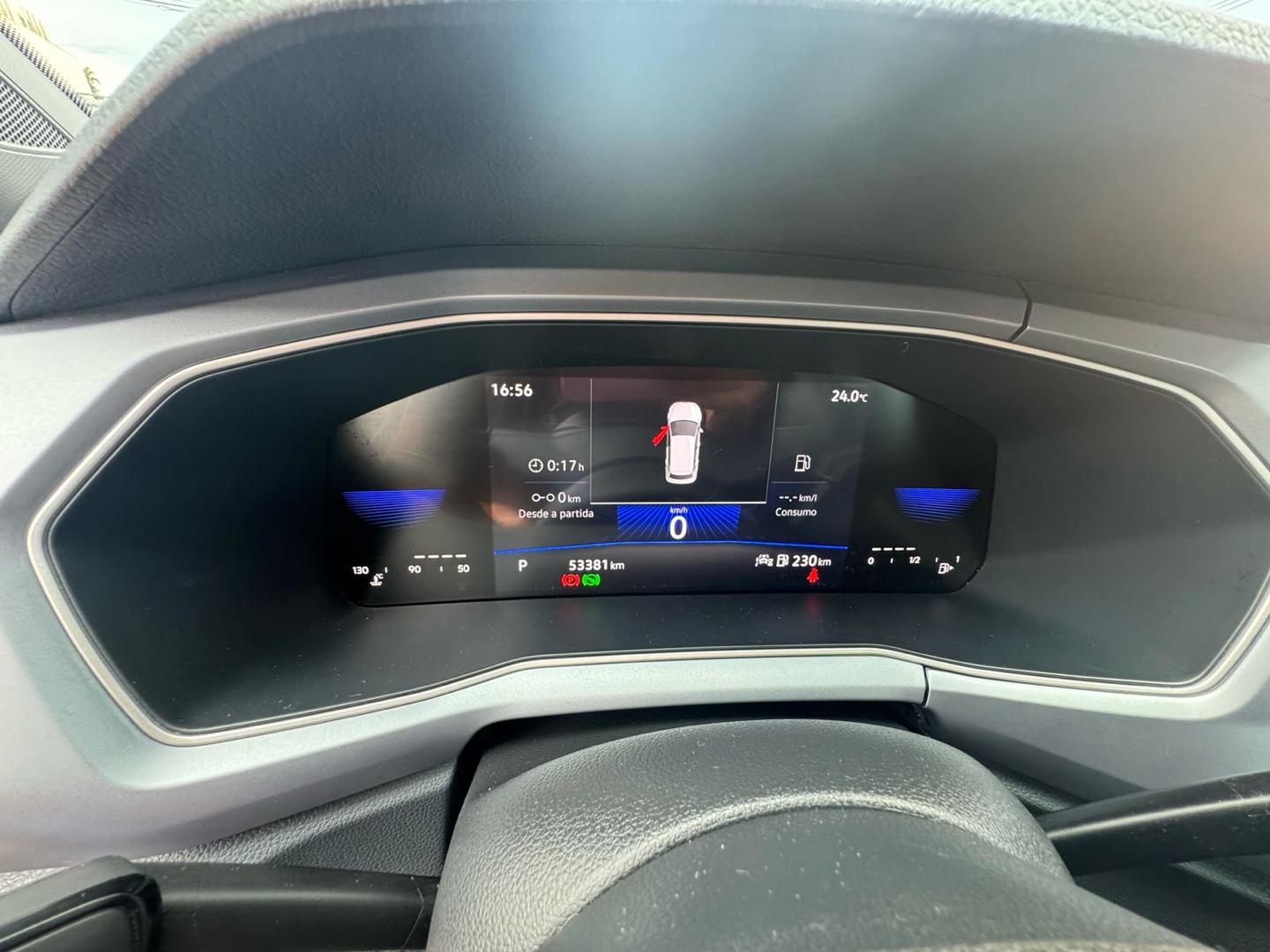 VOLKSWAGEN T-Cross - Foto