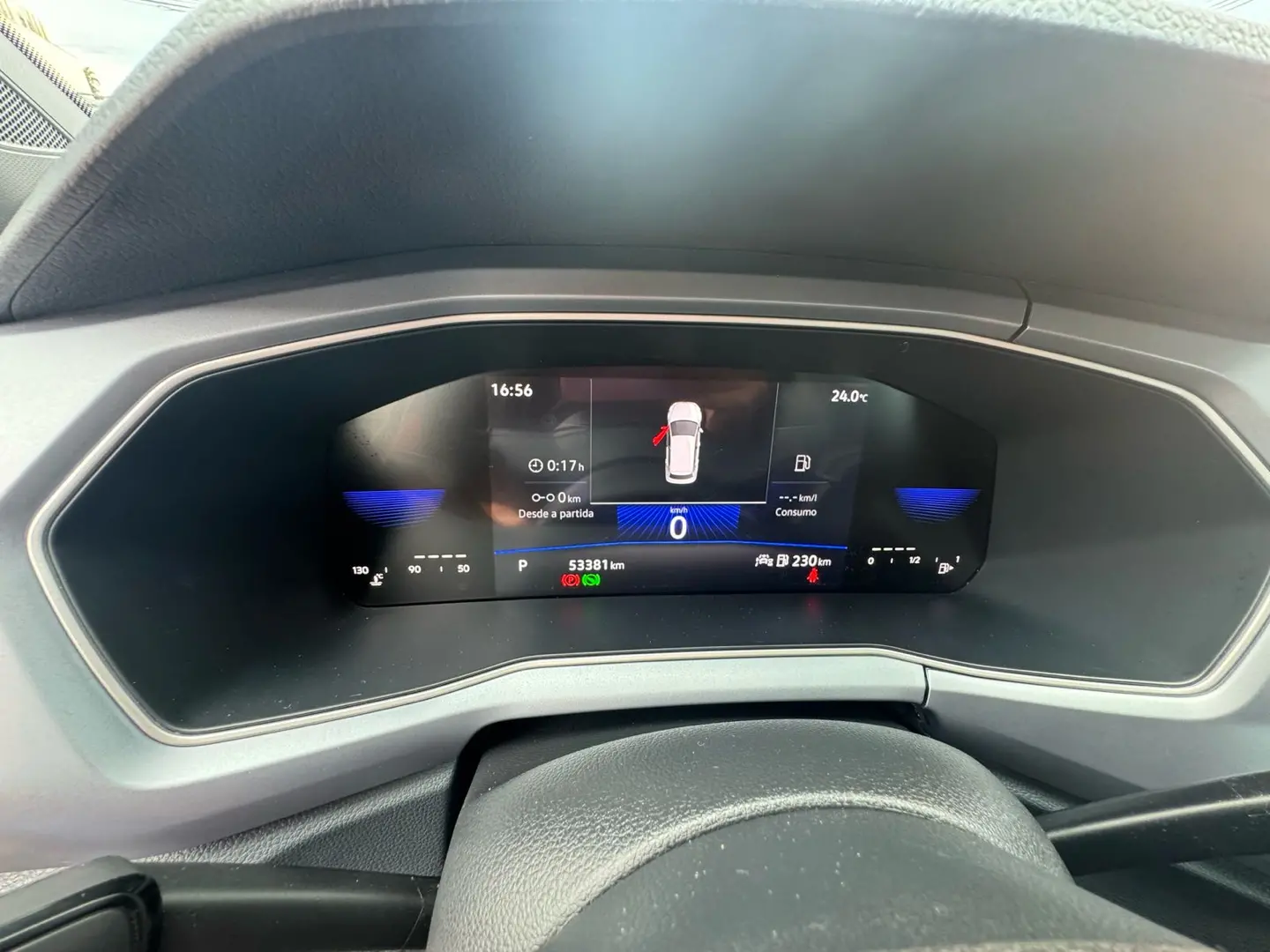 VOLKSWAGEN T-Cross - Foto