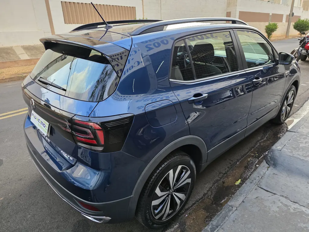 VOLKSWAGEN T-Cross - Foto