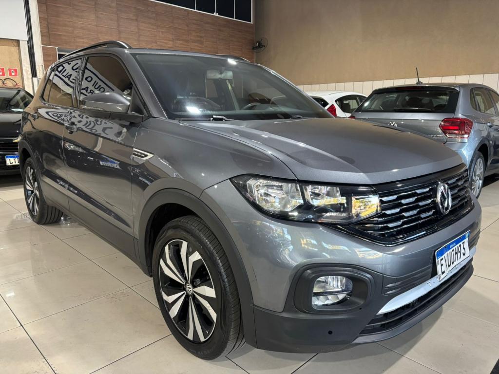 VOLKSWAGEN T-Cross - Foto